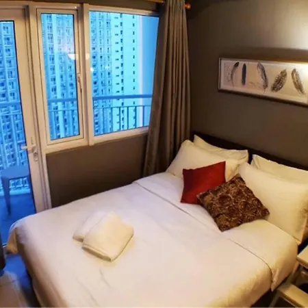 Homey Makati Condo Unit With Netflix Manila Exterior photo